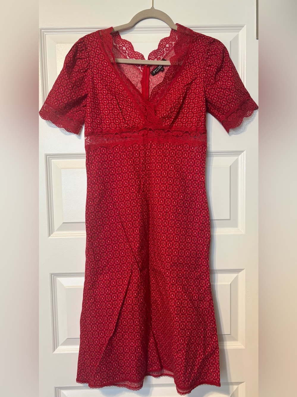 Betsey Johnson Black Label Y2K Red Lace Midi Dress